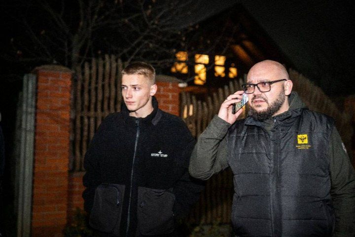 10 человек выехали из Херсонской области на Украину для воссоединения с семьями