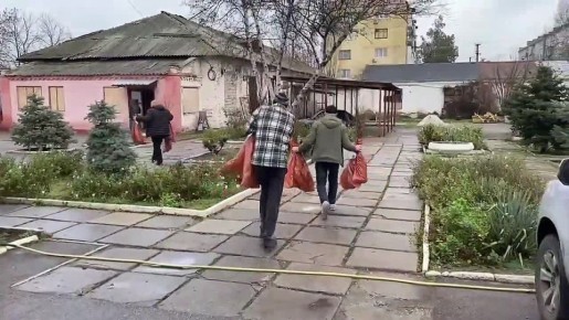 "����� ��� ����� ���� �����": �������� ����� �������� � ����� ������� 100 �������� ������� ��������