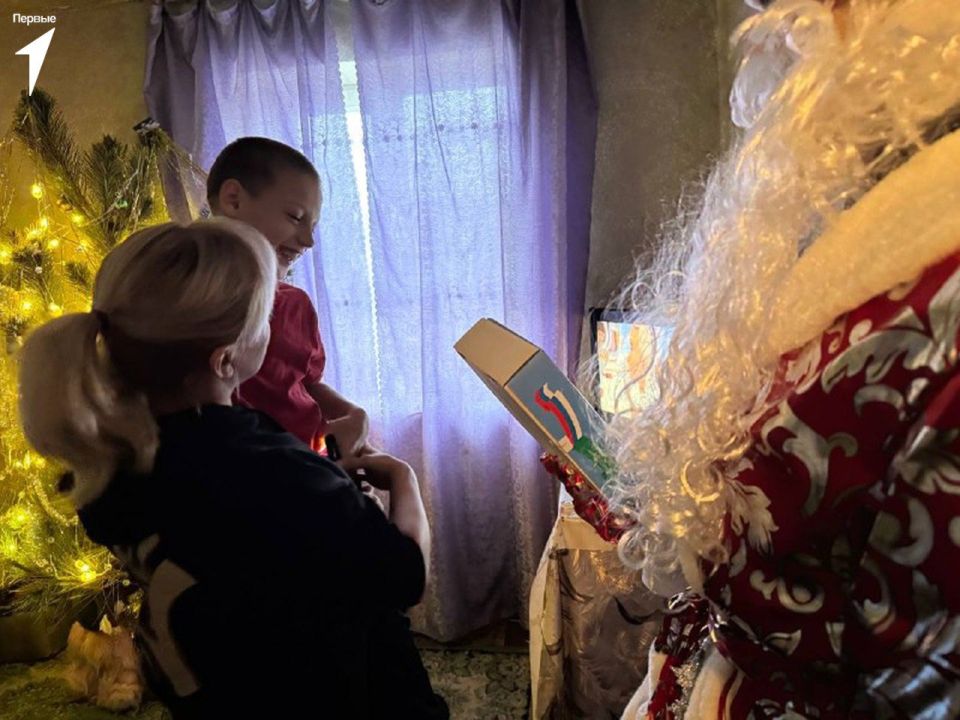 Первые Вольновской школы присоединились к акции «Российский детский Дед Мороз»