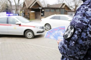 В Херсонской области росгвардейцы провели профилактическую акцию «Безопасный Новый год»