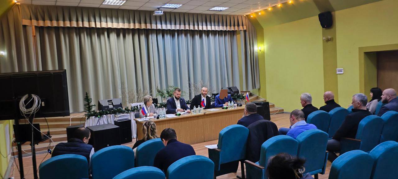 Состоялось 37-е очередное заседание Совета депутатов Каховского муниципального округа