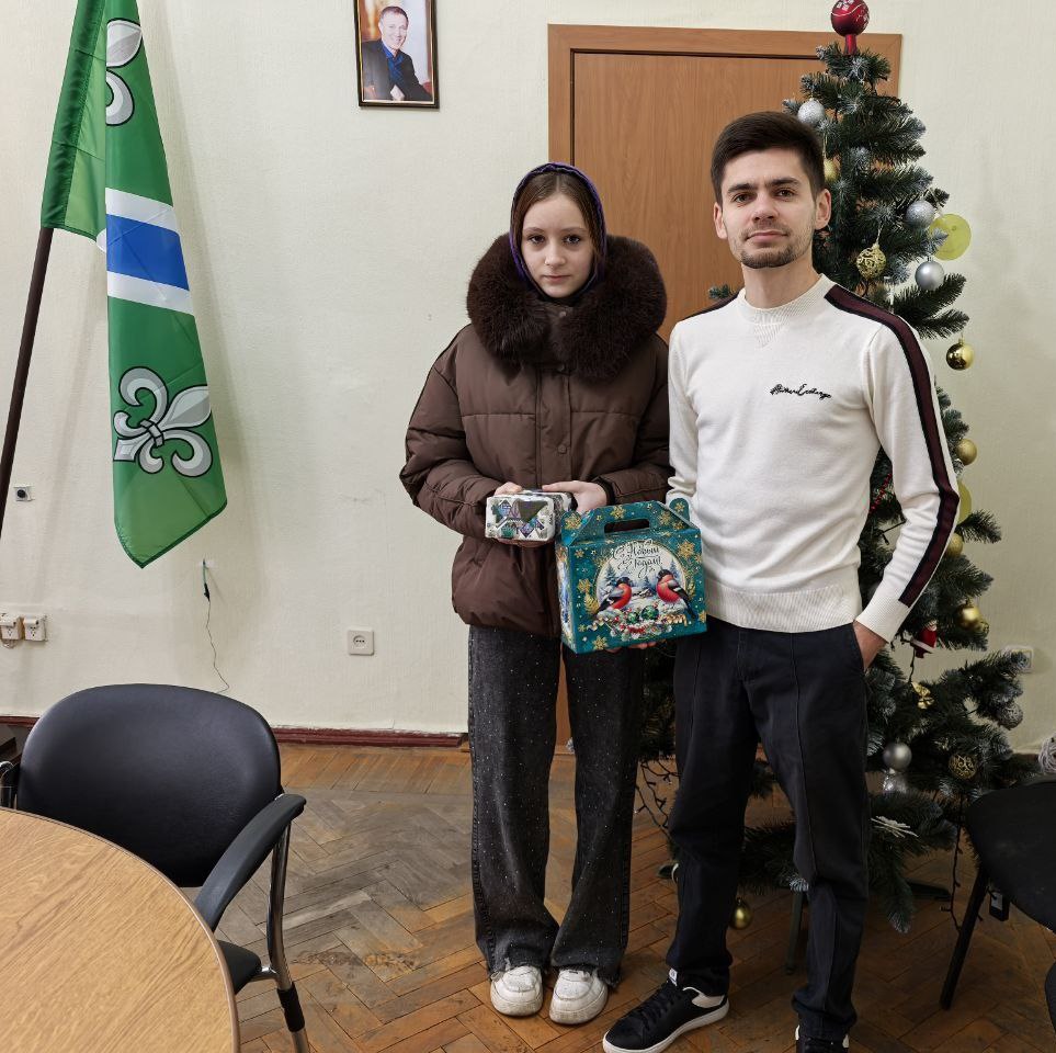 Великолепетихский участок «Энергосбыт Херсон» принял участие во всероссийской благотворительной акции «Ёлка желаний»