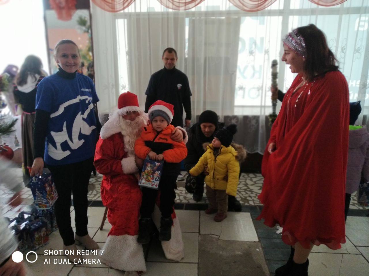 Энвер Абдураимов: Новогодние подарки для юных жителей Новокиевки и детей участников СВО