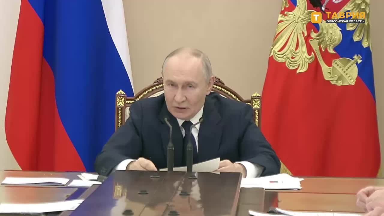 Владимир Путин: ВС России продолжают освобождать территории Донбасса, Запорожской и Херсонской областей, заставляя ВСУ отступать по всей линии фронта