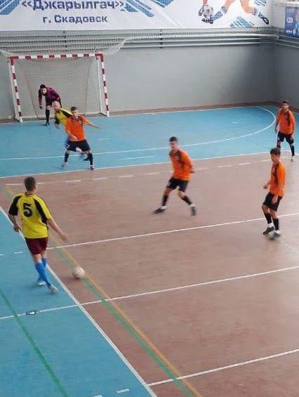 В Скадовске завершился предпоследний тур Кубка Чёрного моря по футзалу