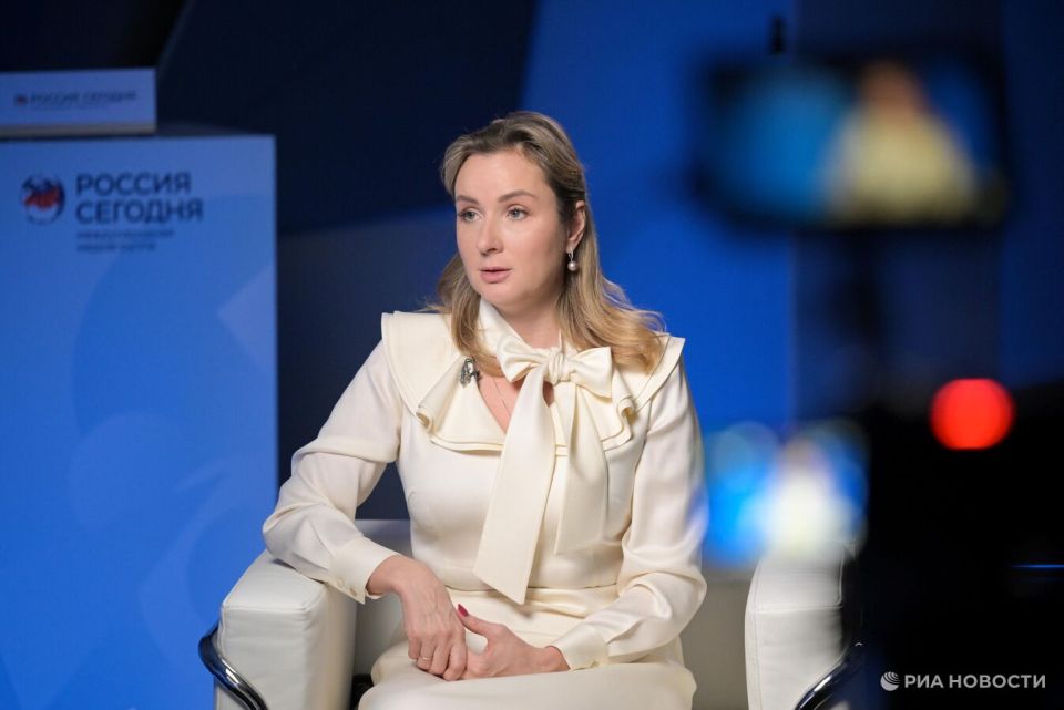 ������-������ ������� � ���������� ������� ��������� ������������ � ������