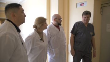 Активисты Единой России оказывают помощь пострадавшим в Херсонской области