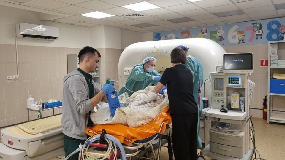 �������� � ������ ��������� ����������� �� ����� � ������: 12-������ ��������� ��������� � ������� ��������� �� �������� ���