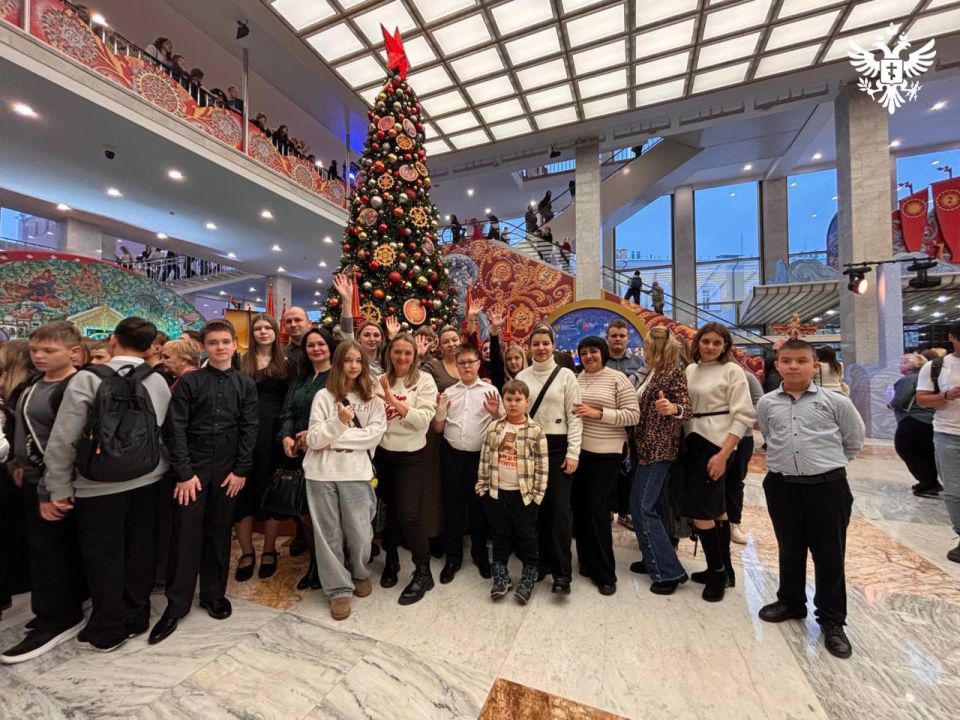 Дети из Херсонской области встретили Рождество в Москве