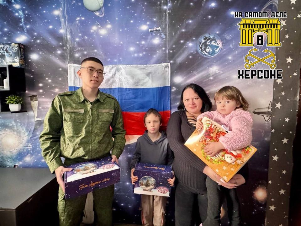 Офицеры СК России окружили заботой семью героя СВО в Новой Каховке