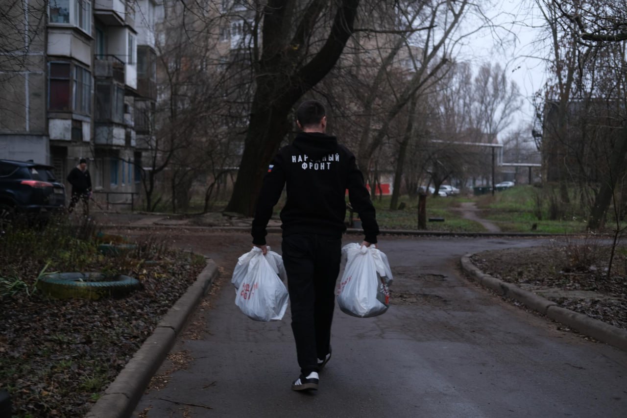 Народный фронт в исторических регионах постоянно поддерживает более 300 семей участников СВО