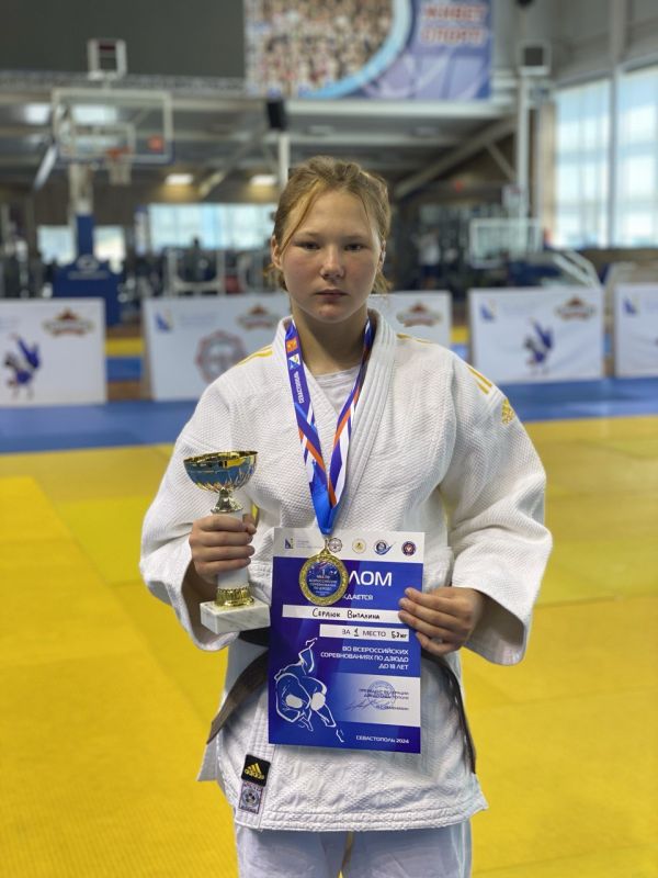 �������� ������: ���������� ���������� ��������� Ը������ � �������� ������ ����� � ��������� ������ ������� ������ �� �����