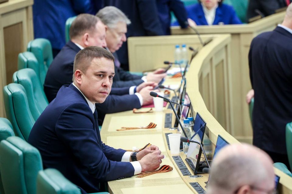 16 ������ ���� �������� ��������� ��� ������� - ���� �� ����, ������� �� ����� ����������