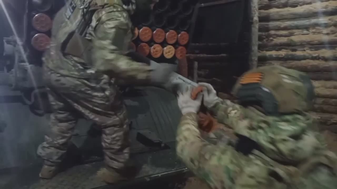 Костромские артиллеристы-десантники уничтожили пехоту ВСУ в Херсонской области