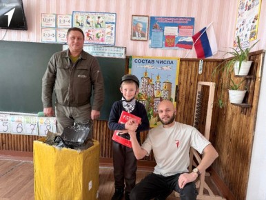 Первые продолжают дарить радость в рамках акции «Елка желаний»