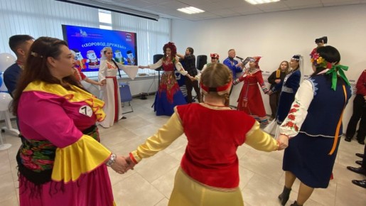 «Единая Россия» открыла Год единства народов России в Херсонской области