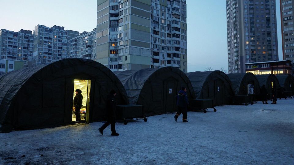 Украинская компания сообщает о постоянных артиллерийских ударах по Херсонской ТЭЦ