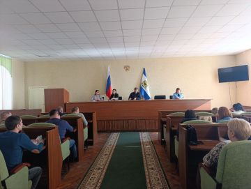 Юлия Семякина: Генический округ: КДН напоминает родителям об ответственности за детей