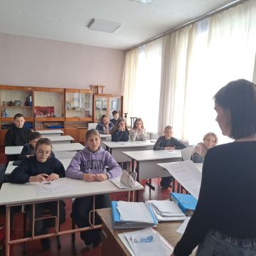 Активисты Петровской школы присоединились к акции «Письмо солдату»