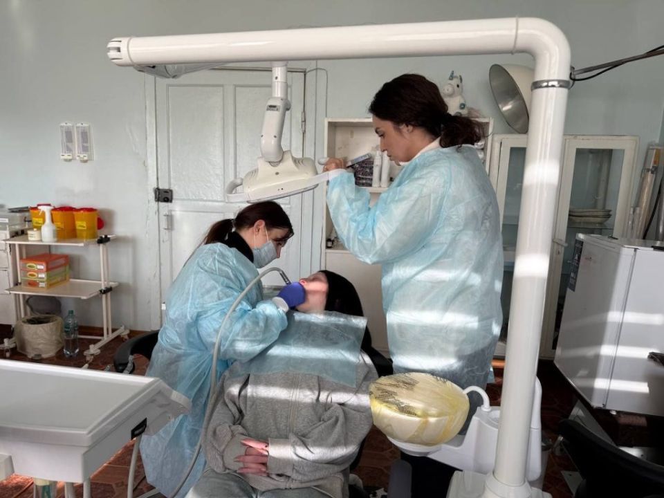 Новая смена детских стоматологов из Адыгеи прибыла в Херсонскую область