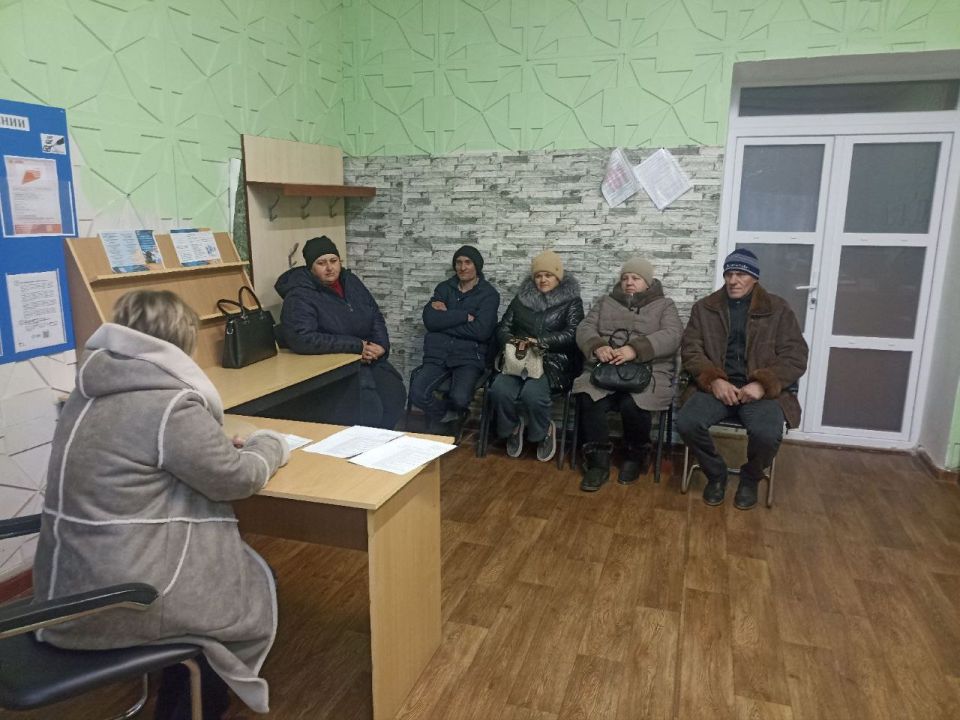 Совместный семинар территориального центра занятости населения и соцзащиты прошел в Нижнесерогозском МО