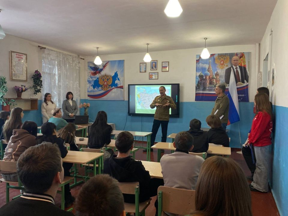 � ���� �� " ����������������� ����� ����������������� ������ " ��� �������� 7-11 ������� ��������� � ����������������� �� ��� ������� ���� �������� " ���������� - �� ���� ���� ����..",����������� 37-� ��������� ������...