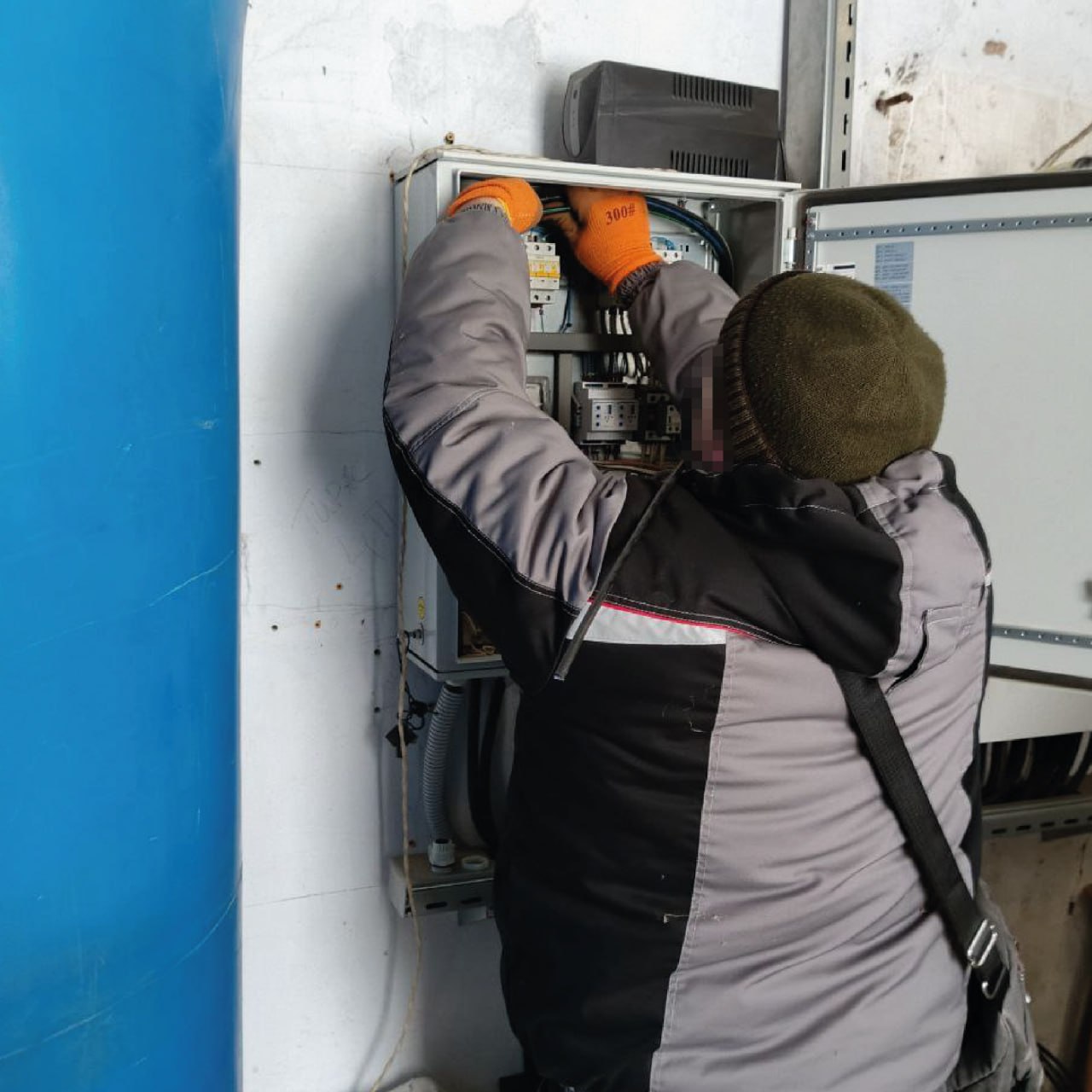 Аварийная бригада Калининградской области помогает Алешкинскому округу пережить зимние испытания