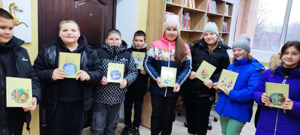 16 февраля Нижнесерогозский центр культуры и досуга совместно с библиотекой превратились в настоящий эпицентр литературного праздника