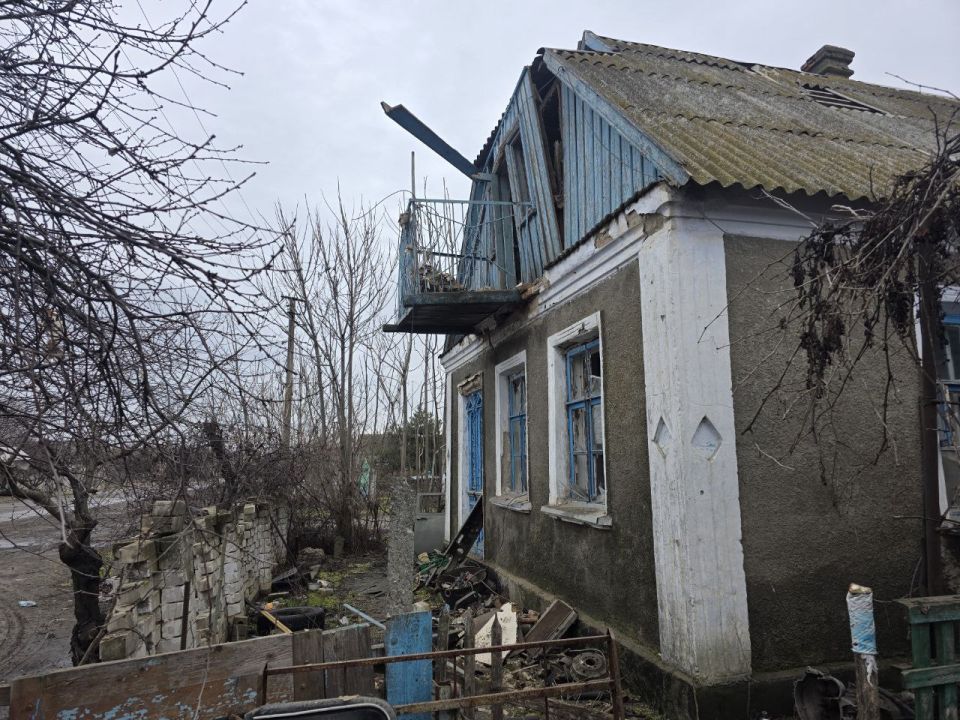 Руслан Хоменко: Враг нанес не менее 752 ударов по Алешкинскому округу за 7 суток