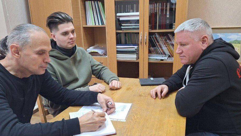 � ����������� ��������-���� ������ �����