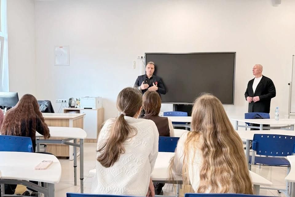 ������ ����������� ������� ���� �������� ��� ��������� ��������