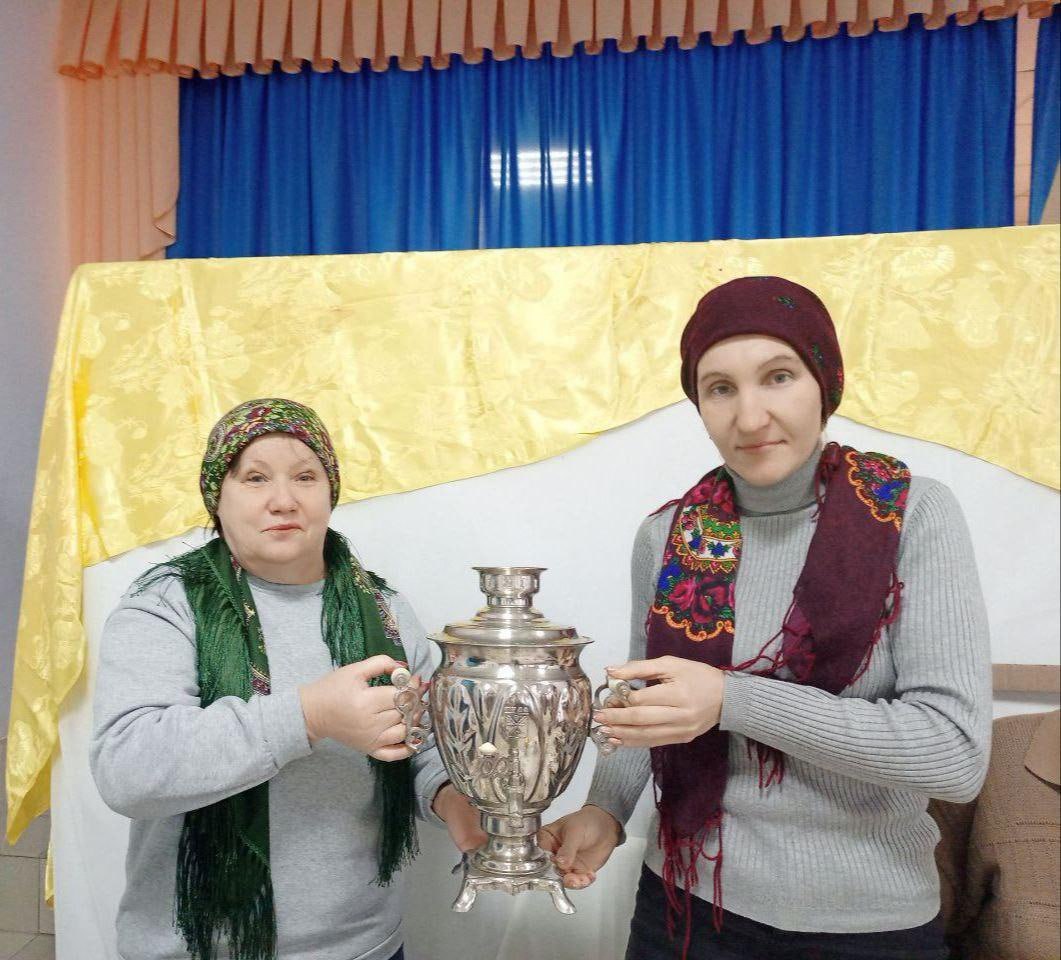 В учреждениях культуры Каховского округа отметили начало Масленичной недели чаепитием с блинами