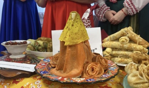 Масленицу встретили в штабе общественной поддержки «Единой России» в Геническе