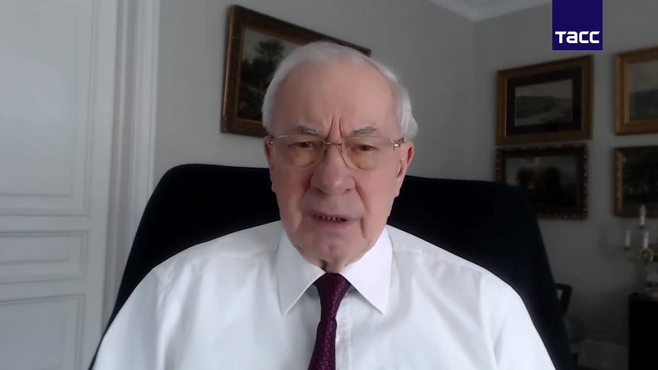 Задачу устранения киевского режима необходимо обсуждать с США