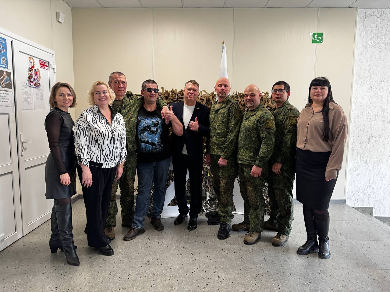 В Генической школе №3 в преддверии Дня защитника Отечества выступила группа "Херсонский шторм"