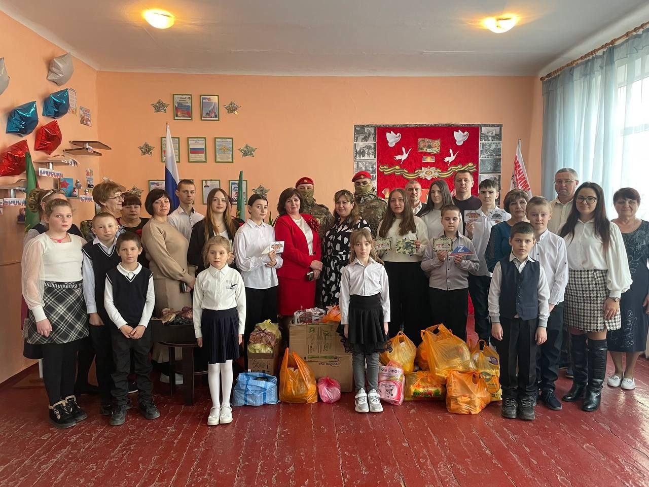 В селе Нижние Торгаи Нижнесерогозского округа прошла акция поддержи «Своих»