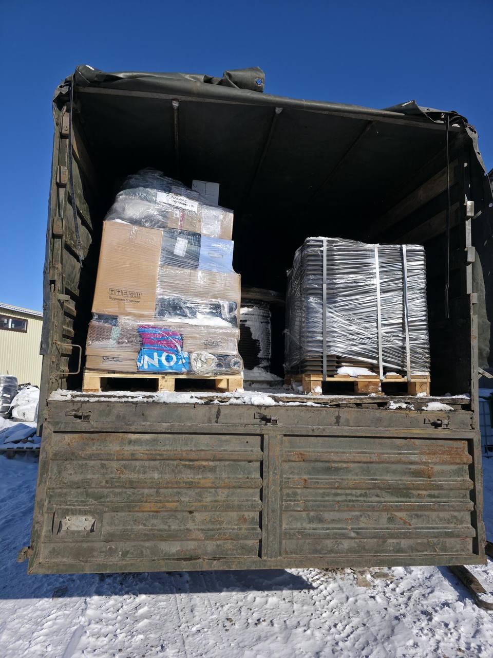 Из Волгоградской области передали гумпомощь для жителей Скадовска