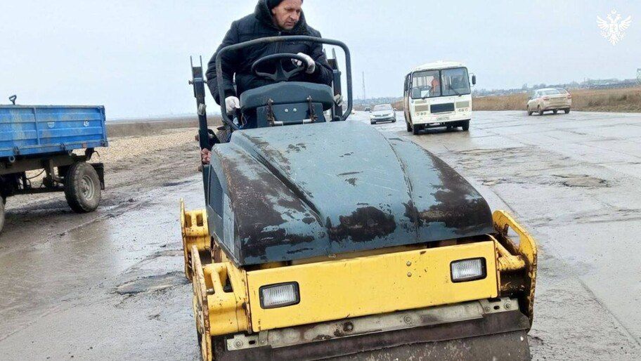 На трассе Геническ — Стрелковое провели дорожные работы