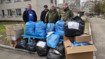 Крымские бойцы доставили гуманитарную помощь в Алешкинский детский дом в Скадовске