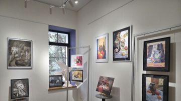 Будущие дизайнеры из ХТУ представили работы на выставке в Судаке