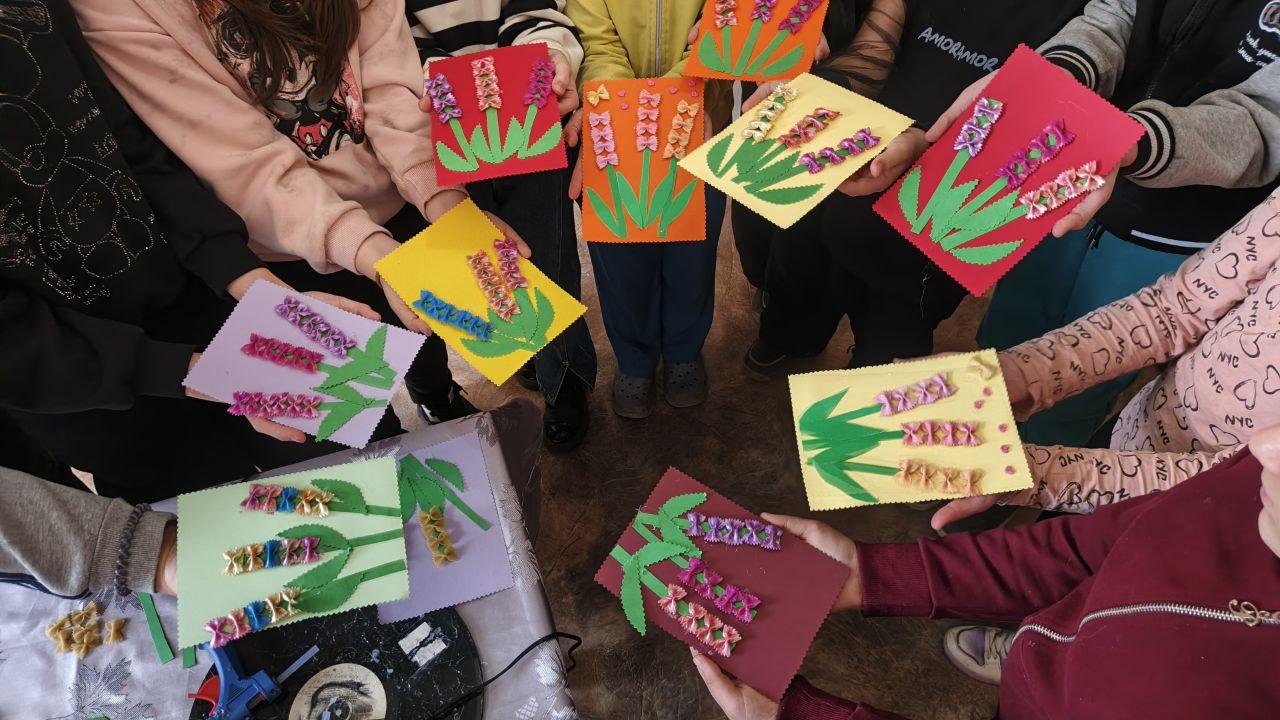 В Широчанском сельском Доме культуры Скадовского округа состоялся мастер-класс «Нашим дамам» в преддверии 8 Марта