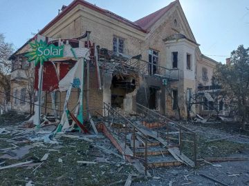 За прошедшие сутки в Херсонской области из-за атак ВСУ погиб мирный житель, еще 7 пострадали, заявил Владимир Сальдо