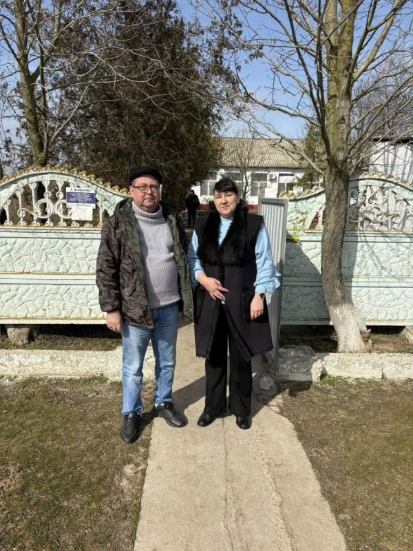 Представитель Мордовии посетил детский сад в каланчакском селе Приволье