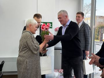 �������� 8 ����� ������ ����� "��������� ���������" ����������� �������� ������� ��� ��� ��������� ��� � ������� �������� ������