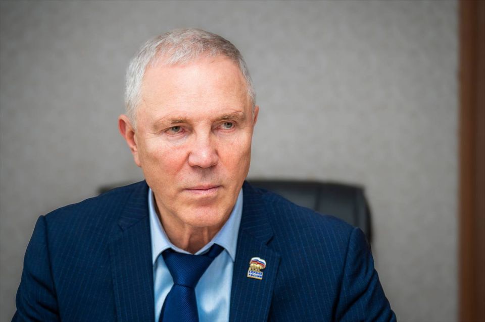 Владимир Сальдо обсудил с главой Минобра развитие образования в регионе