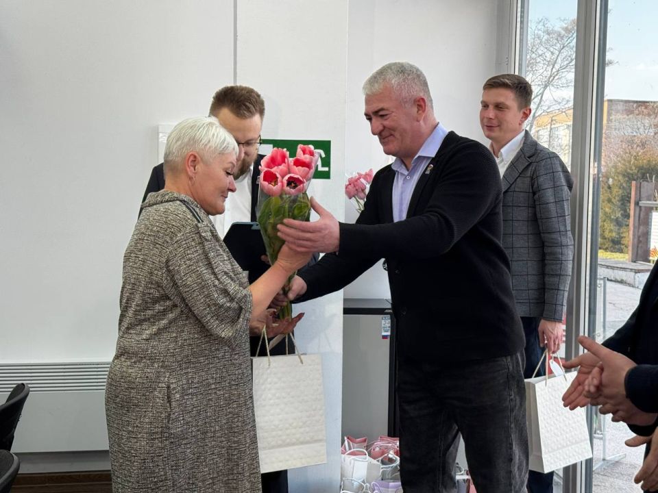 Накануне 8 Марта филиал фонда "Защитники Отечества" организовал душевную встречу для жен ветеранов СВО и матерей погибших бойцов