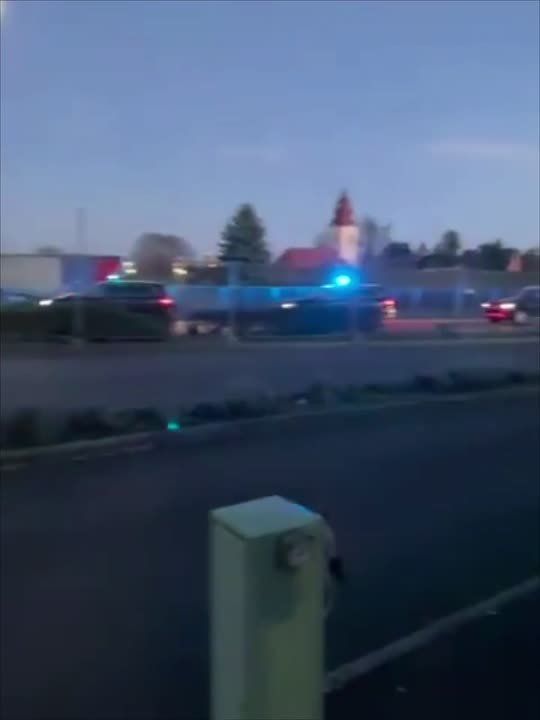 Венгрия вернула на Украину семь задержанных утром инкассаторов, заявил глава МИД киевского режима Сибига