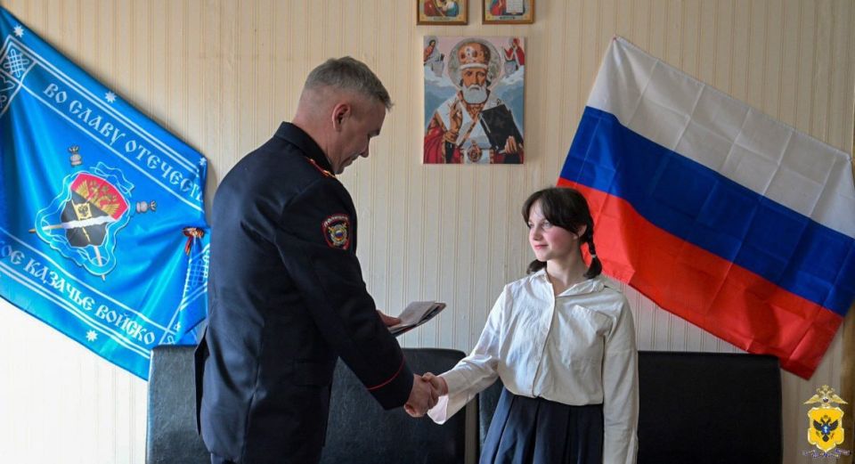 Первые паспорта вручили воспитанникам Новокиевского детского социально-реабилитационного центра