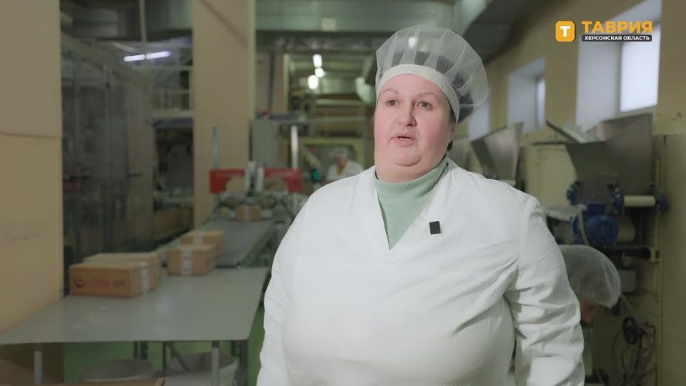 "Были и прилеты, и обстрелы": как Донецкая кондитерская фабрика пережила трудный период