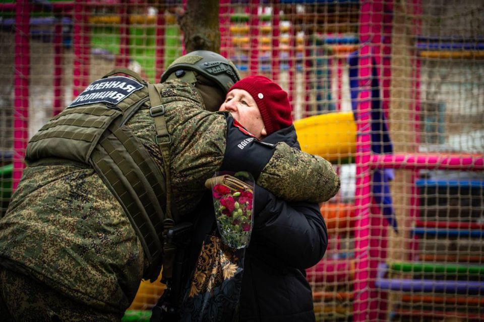 � ��������� ������ ����������� ����� ����, ������� � ����� 8 �����